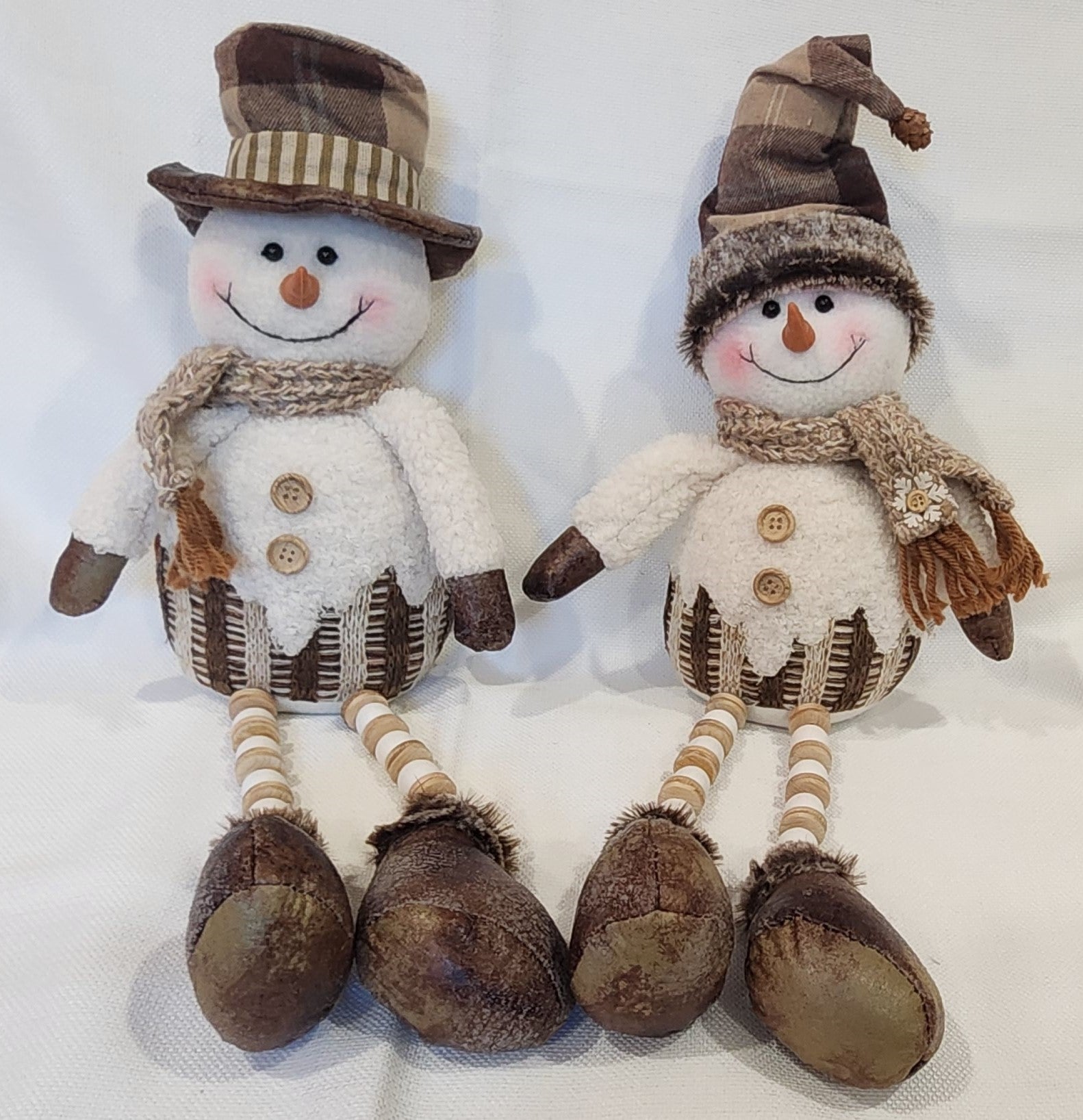 Plush Sitting Snowman Couple, 2 Assorted